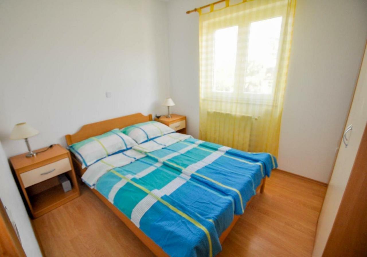 Ana M Apartments Novigrad  Exterior photo